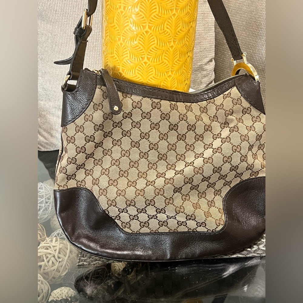 Pre-owned Gucci Charlotte GG Canvas Shoulder Bag - Picture 2 of 16